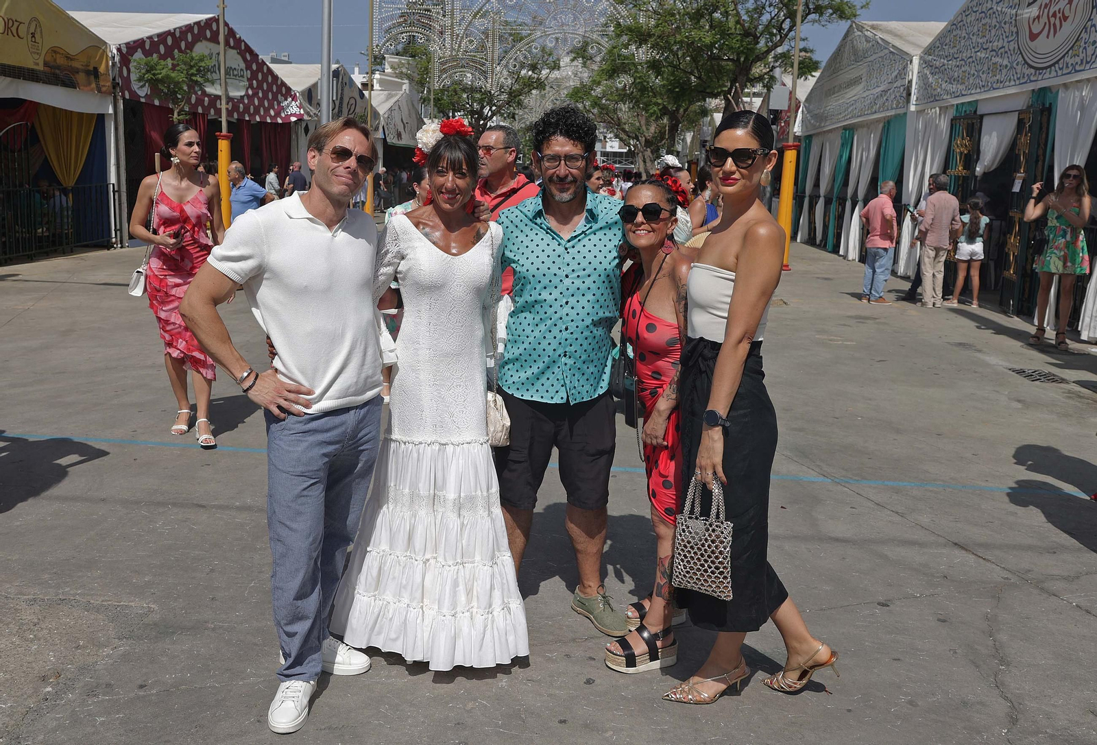 Búscate en las fotos del Domingo por Sevillanas de la Feria Real de Algeciras 2025