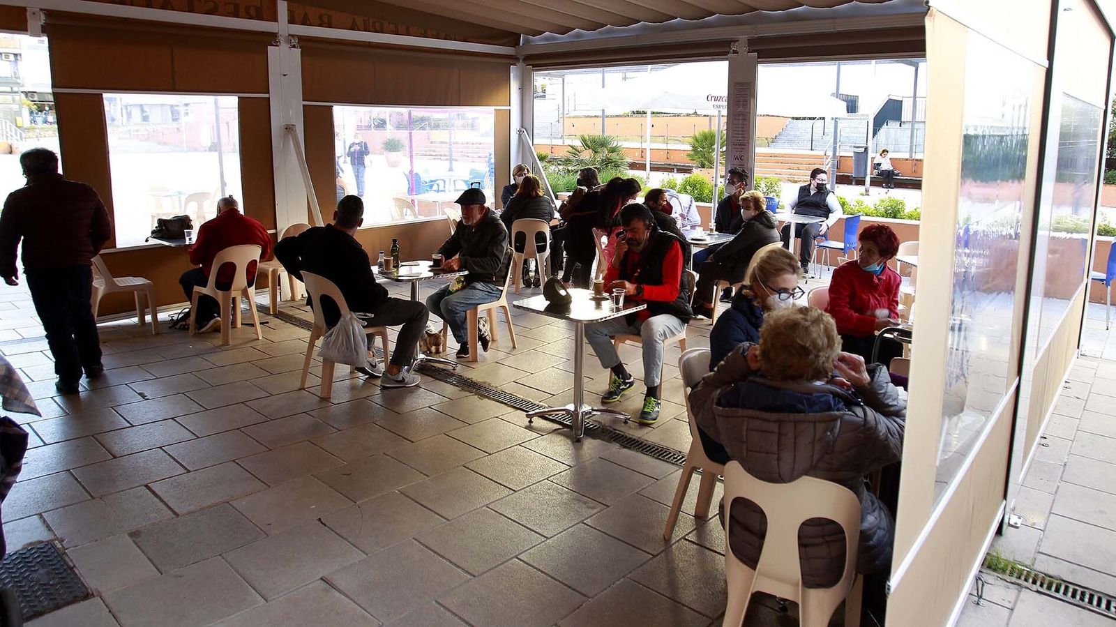 El comercio no esencial y la hostelería vuelven abrir en Algeciras