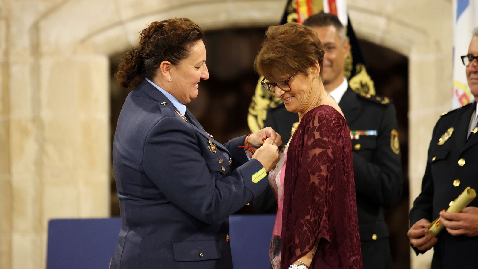 Entrega de medallas de la Asociación Santo Ángel de la Policía Nacional de Jerez