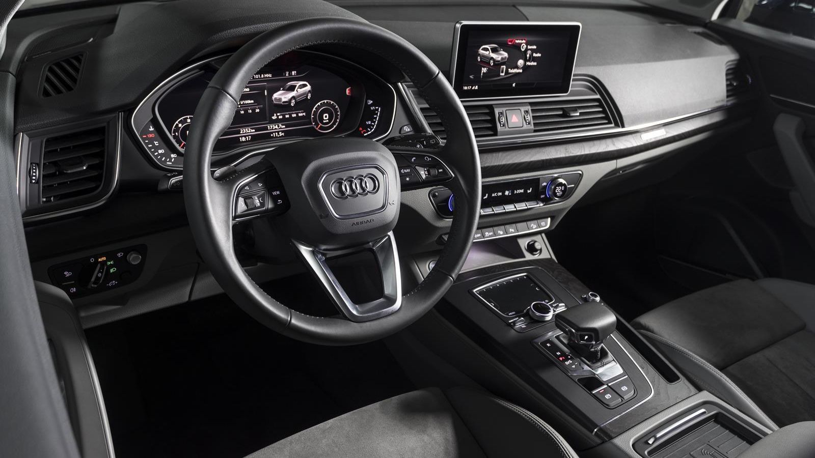 El interior destaca por su calidad y confort.