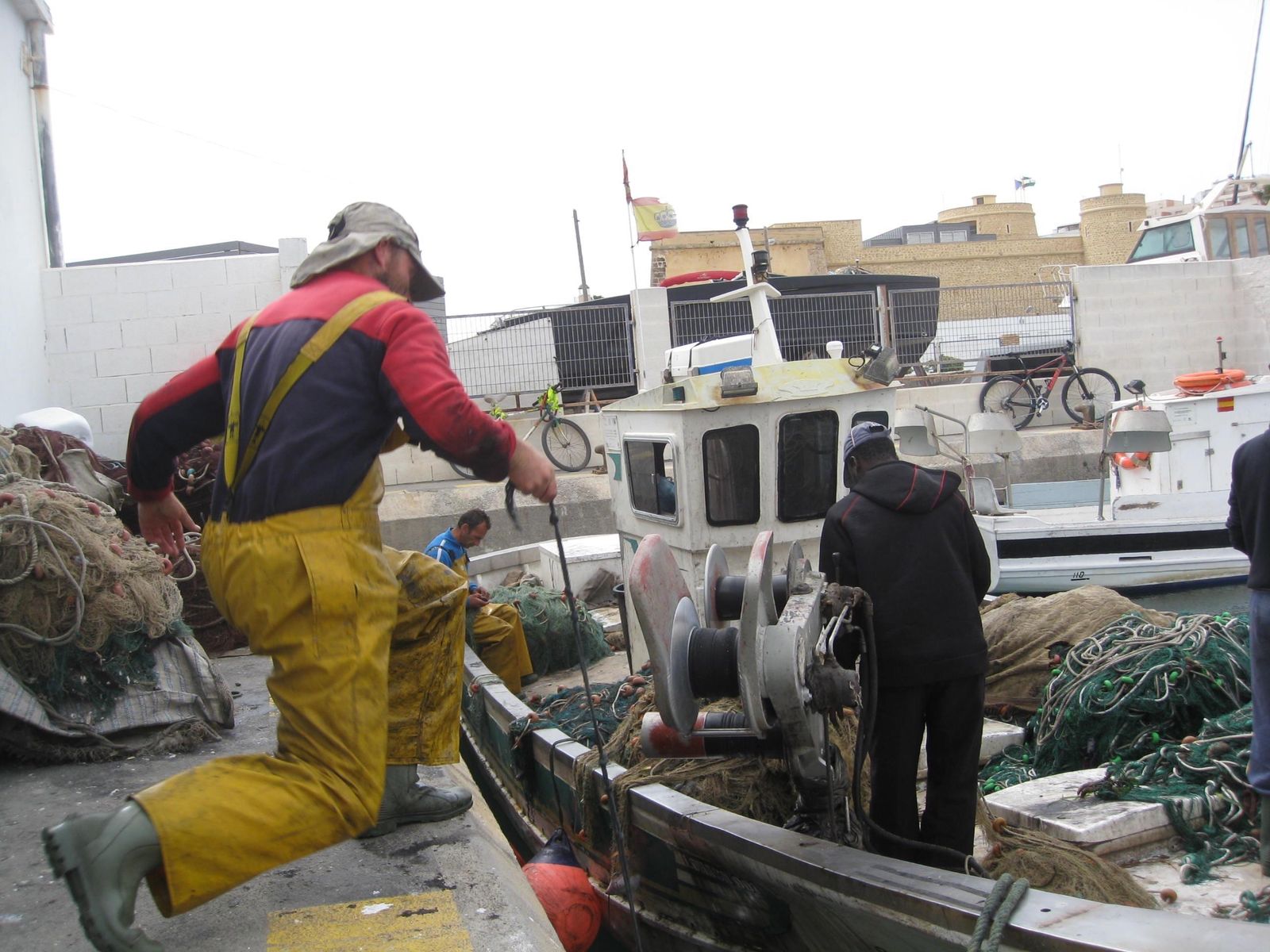 Instalaciones de la lonja pesquera de Roquetas de Mar.