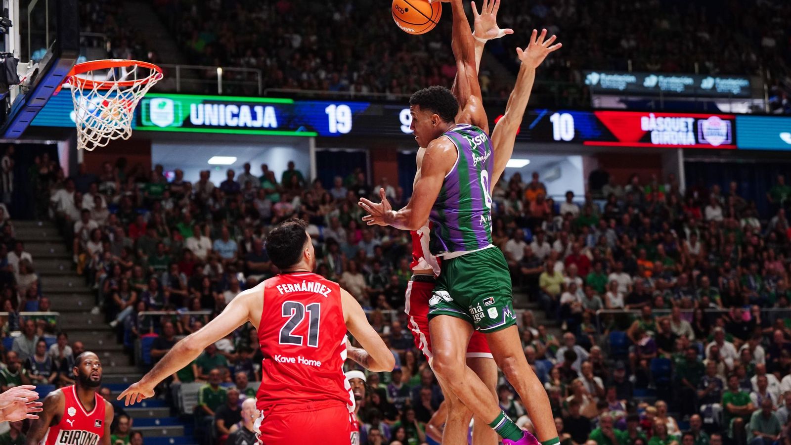 El Unicaja-Girona, en fotos