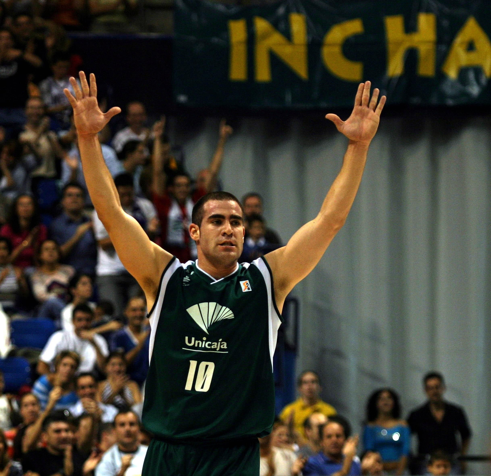 La carrera de Carlos Cabezas, en fotos