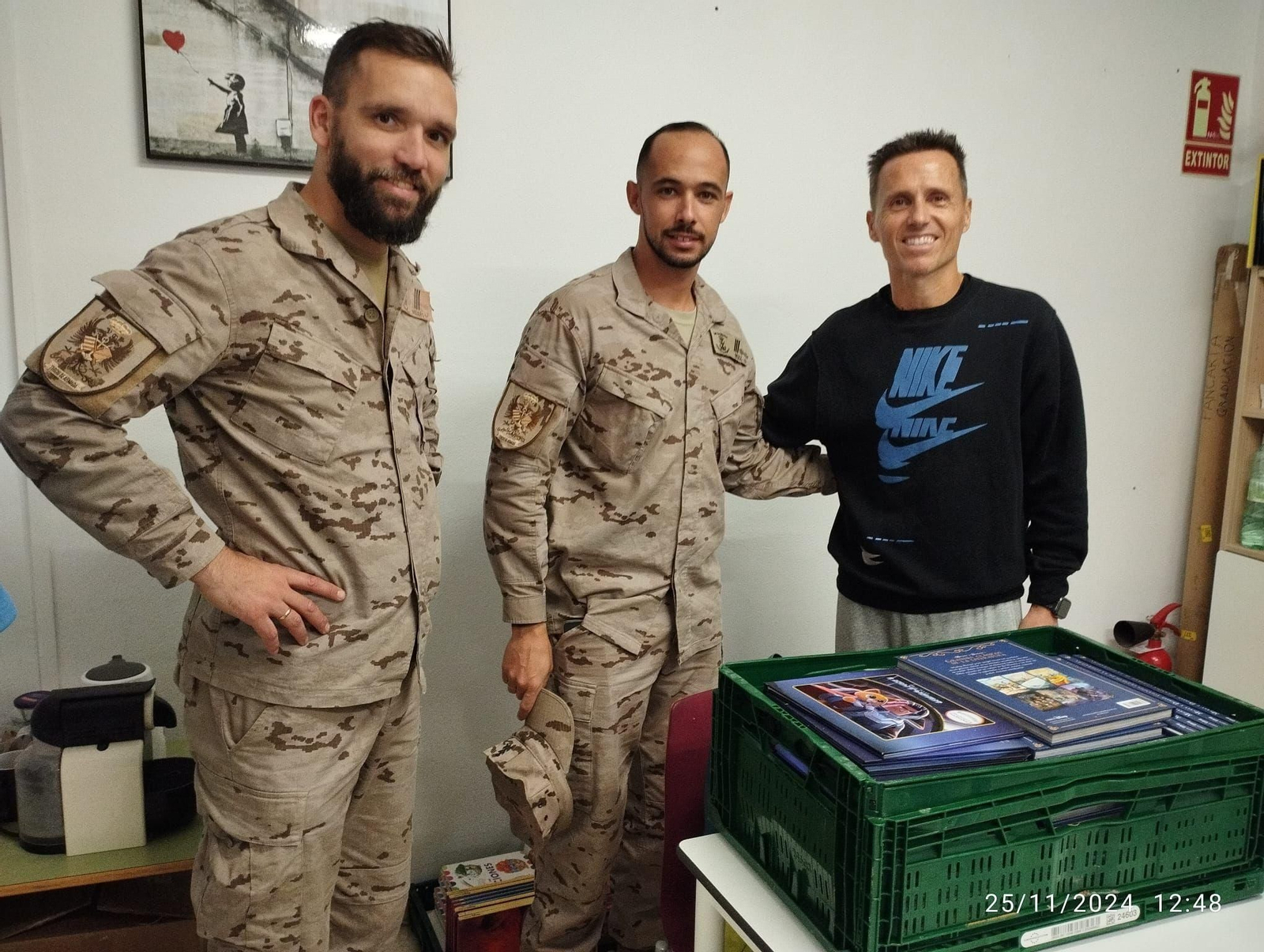 El trabajo incansable de los militares gaditanos en Valencia