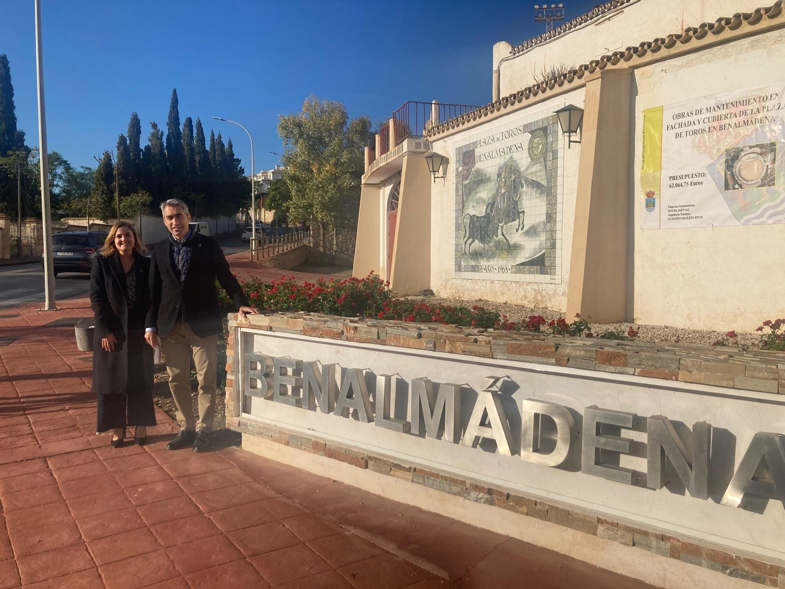 El alcalde, Víctor Navas, y la concejala de Edificaciones, María Isabel Ruiz. El alcalde, Víctor Navas, y la concejala de Edificaciones, María Isabel Ruiz.