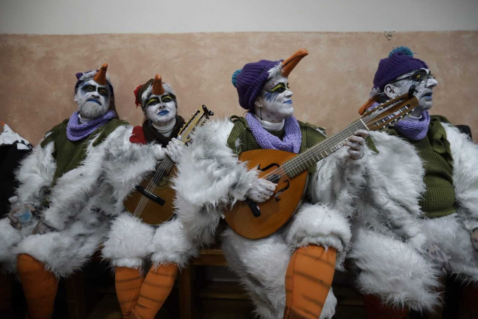 Coro Las del puerto en camerinos