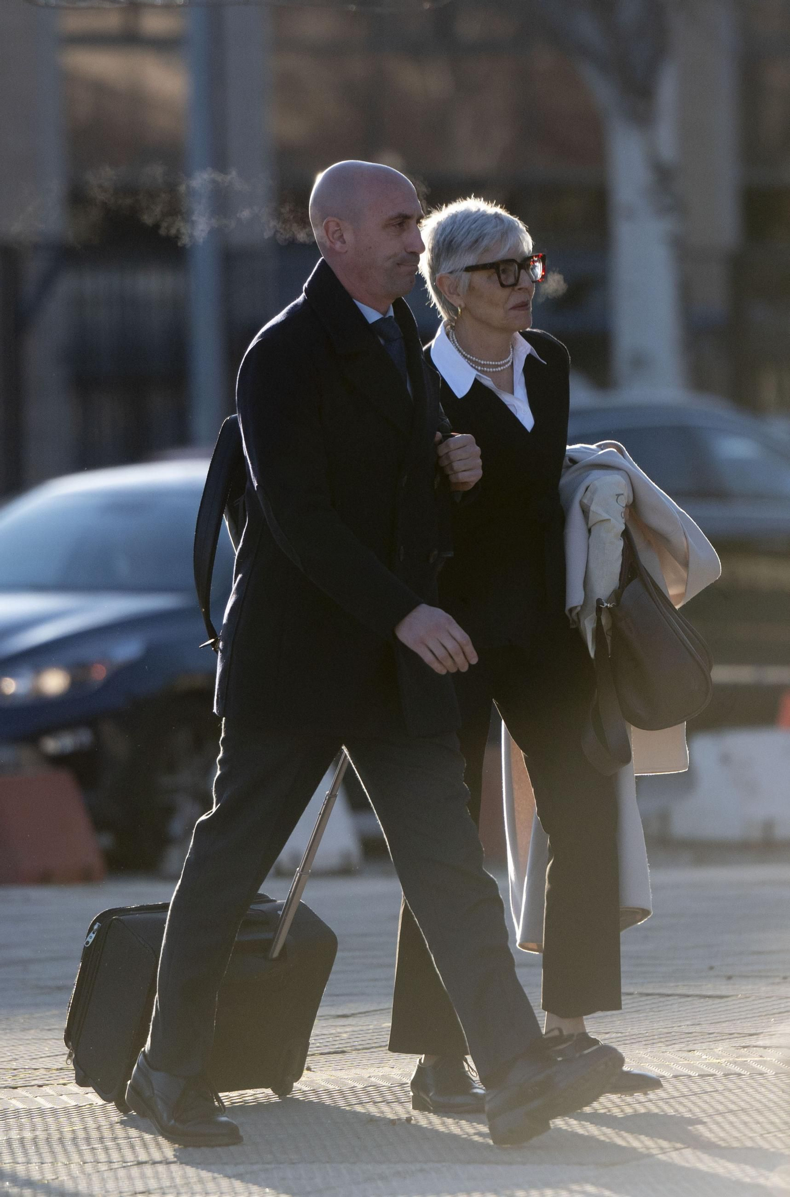 Las fotos del juicio a Luis Rubiales por el beso a Jenni Hermoso