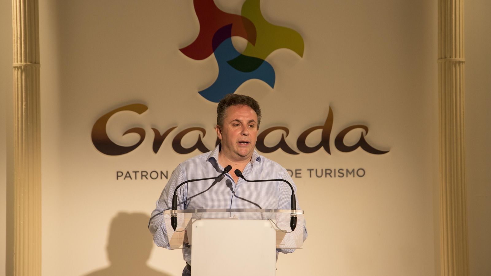 El diputado de Turismo, Enrique Medina.
