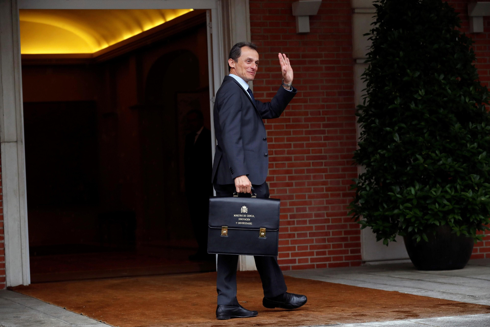 Las imágenes del primer Consejo de Ministros del Gobierno de Pedro Sánchez