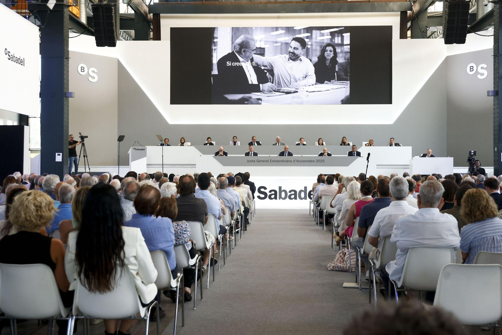 Junta general extraordinaria de accionistas del Banco Sabadell de 2025.