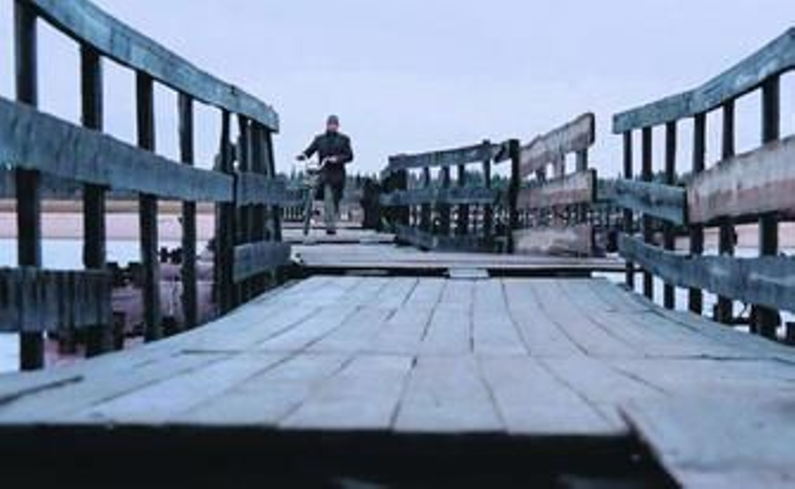 El puente que une pasado y presente en la última película de Aleksei Fedorchenko.