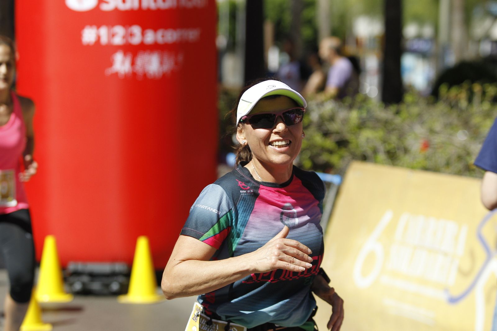 Fotogalería carrera atletismo popular enfermedades poco frecuentes. La Salle Almería