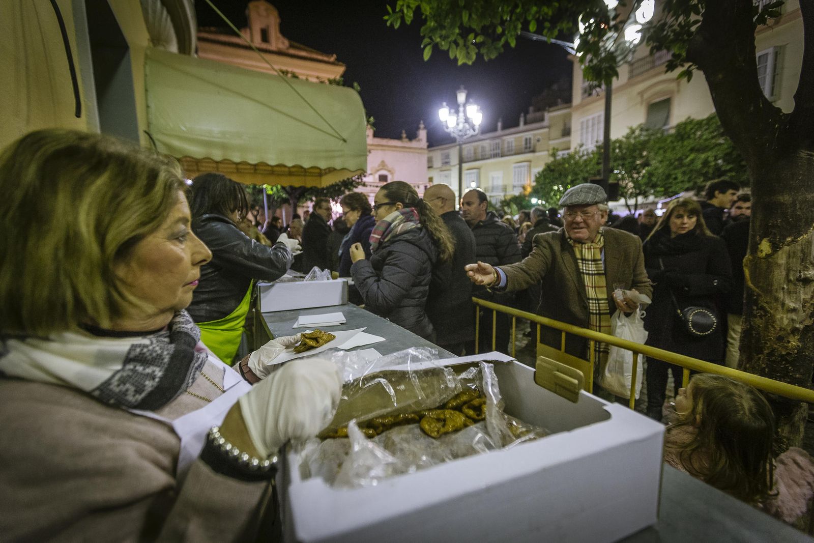 Frío de Navidad con pestiños y anís pero con música de Carnaval en San Francisco