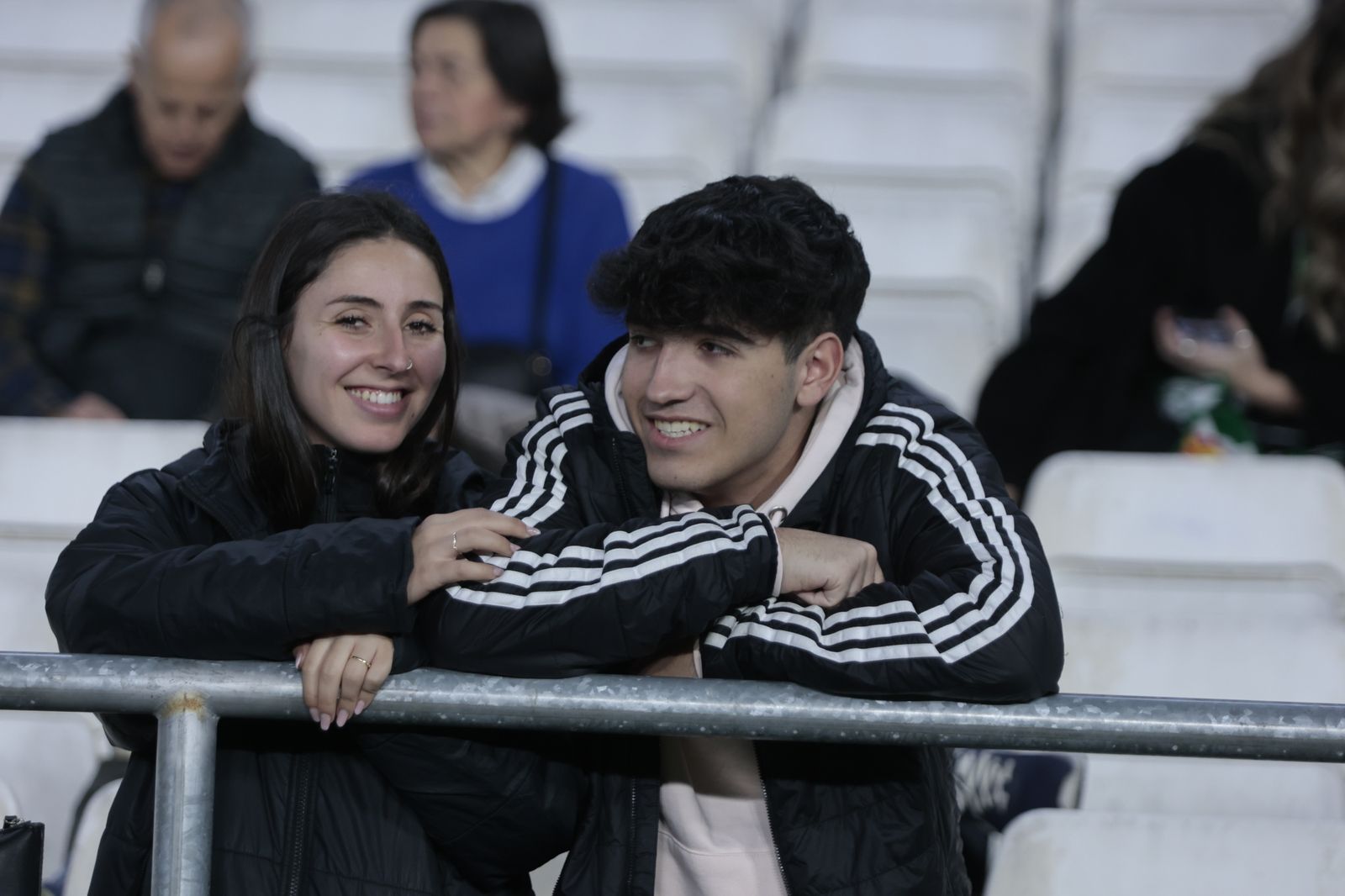 Búscate en las gradas del Villamarín