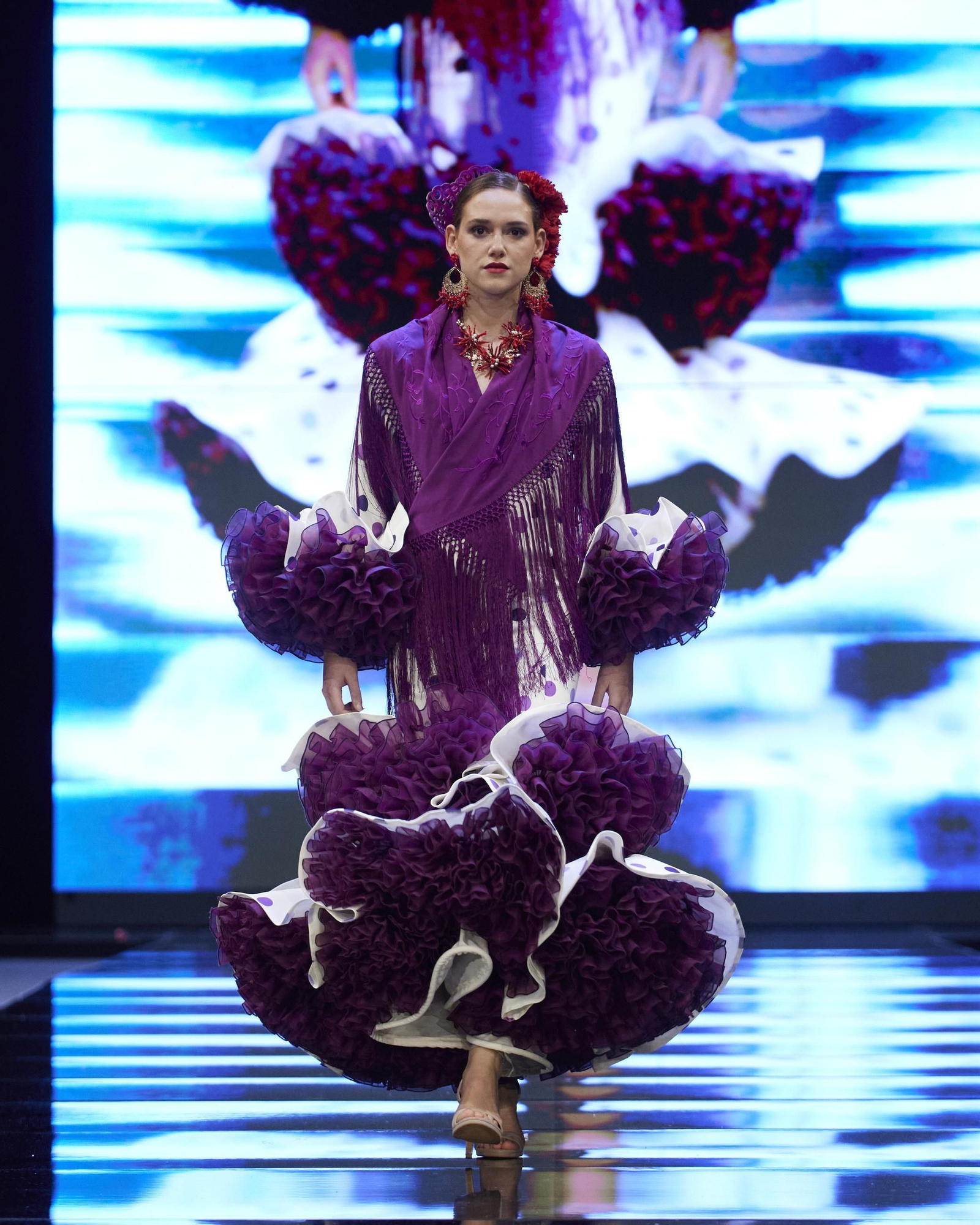 El desfile de Mari Carmen Sáez en SIMOF 2025, todas las fotos