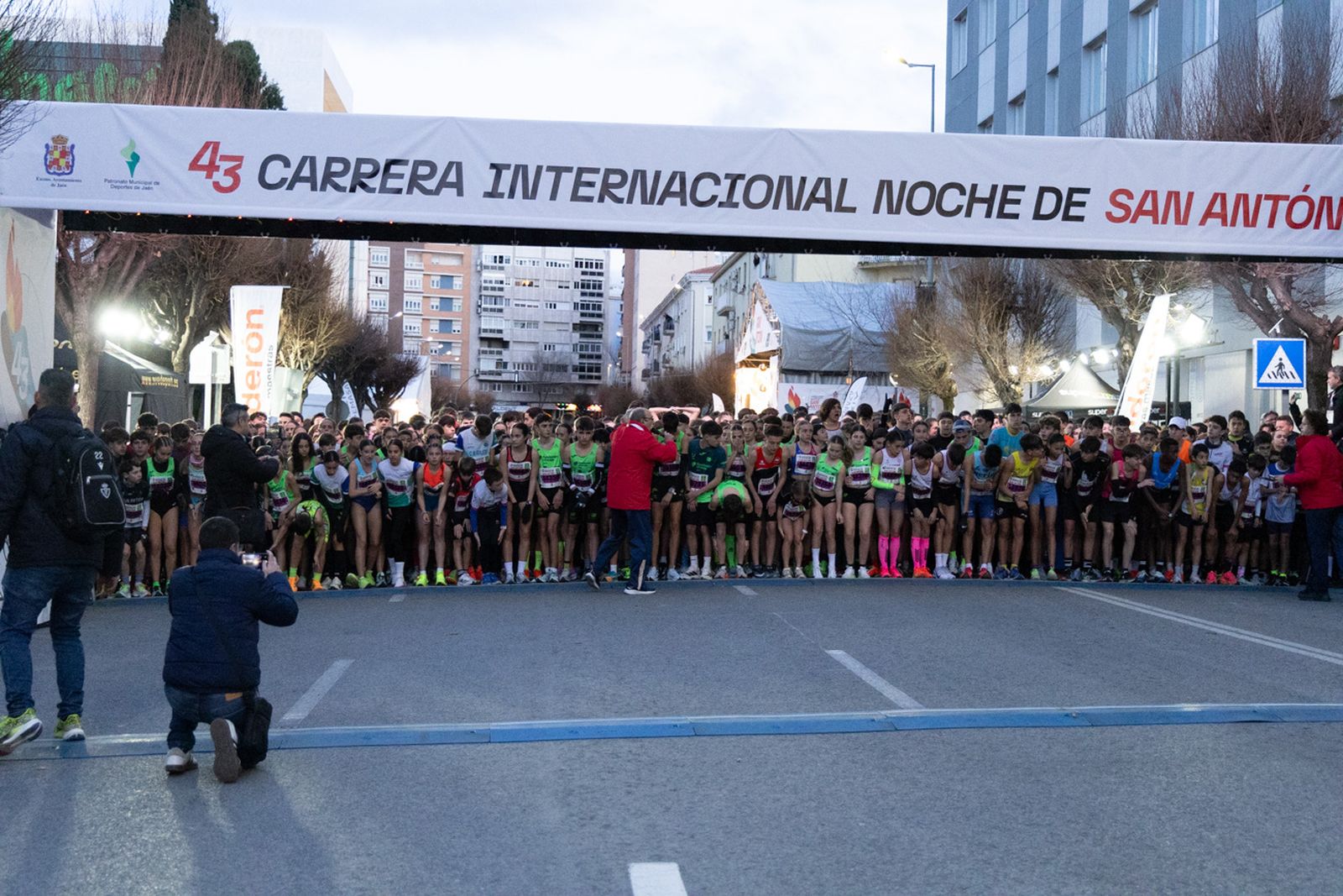 En imágenes: ambiente de gala en la infantil de la 43 edición de la Carrera de San Antón 2026
