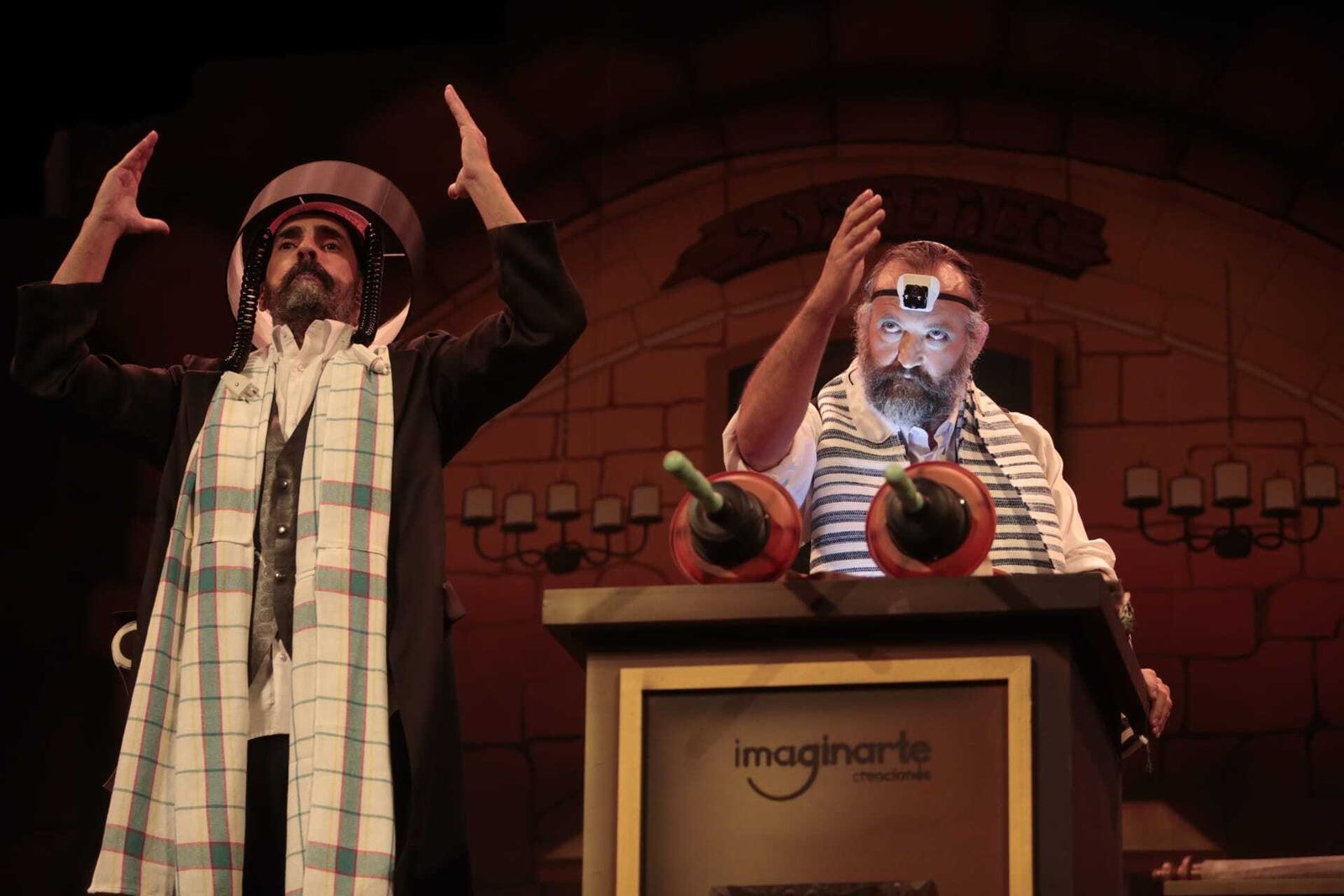 Cuarteto "Los ultraortodoxos de los callejones de cardoso"