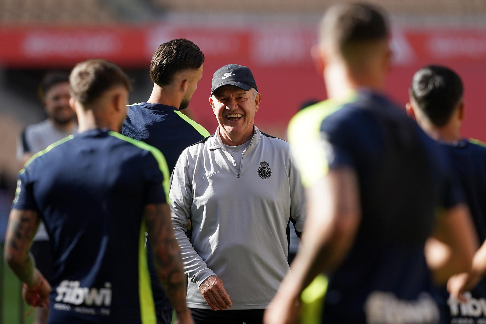 Imágenes del buen ambiente entre el Athletic y el Mallorca