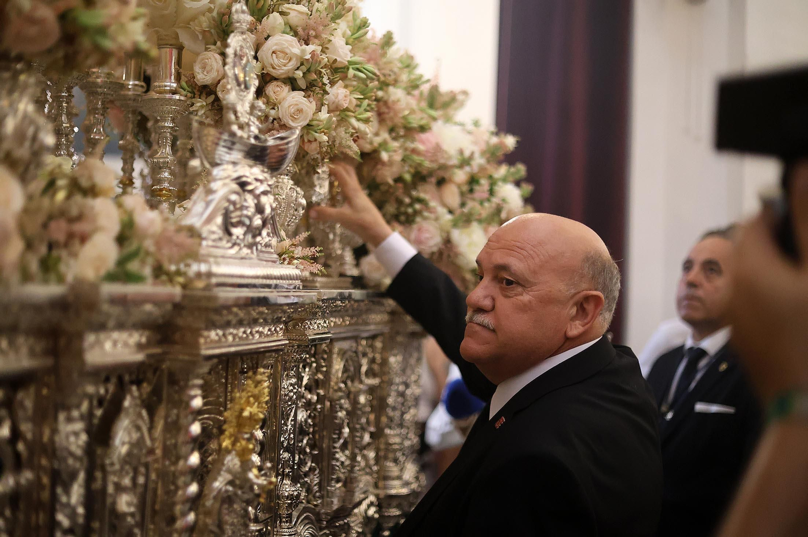 Imágenes de la procesión extraordinaria de la Virgen de la Esperanza por las calles de Huelva
