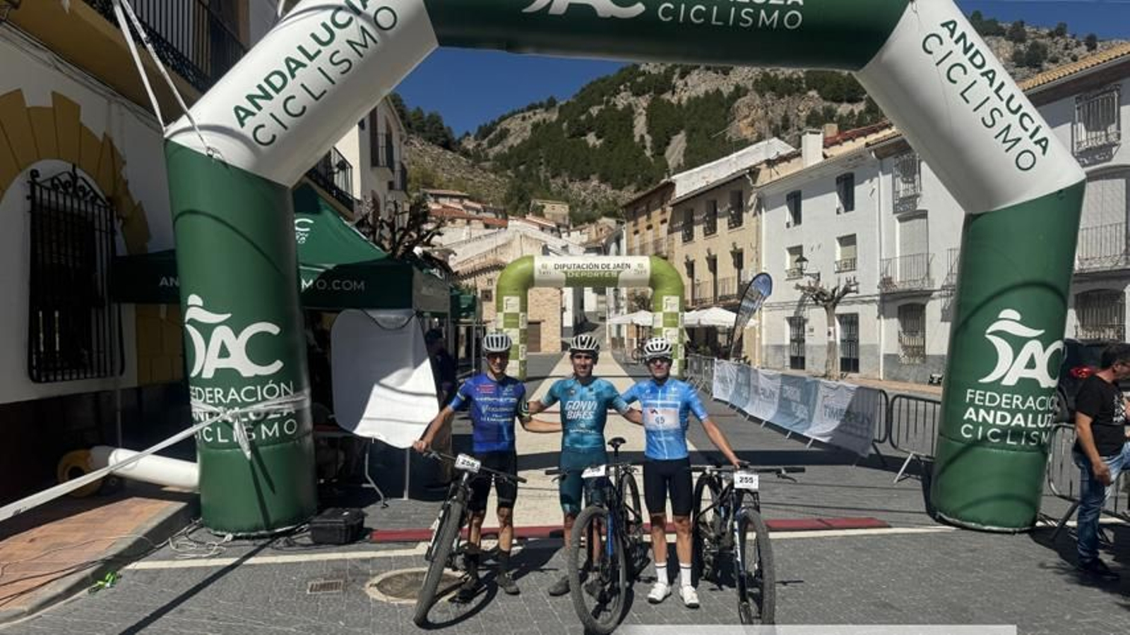 Podio masculino en la cita segureña.