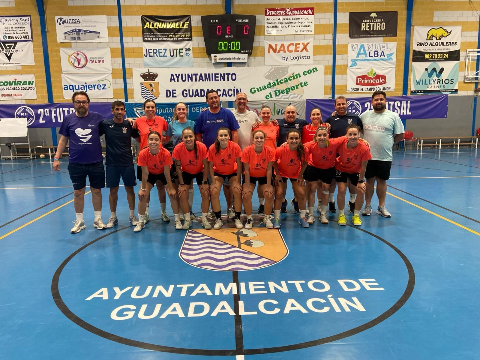 El Guadalcacín FSF recibió el jueves la visita del alcalde Salvador Ruiz.