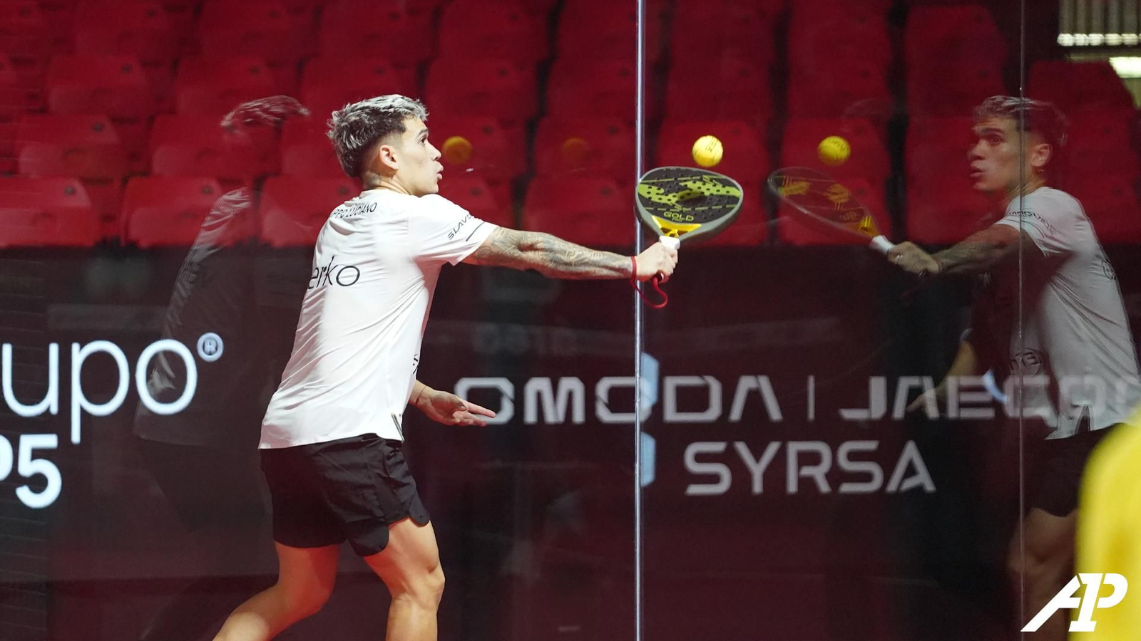 Las fotos del Sevilla Master de pádel | dieciseisavos de final