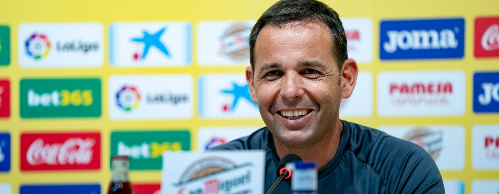 Javi Calleja, en una rueda de prensa.