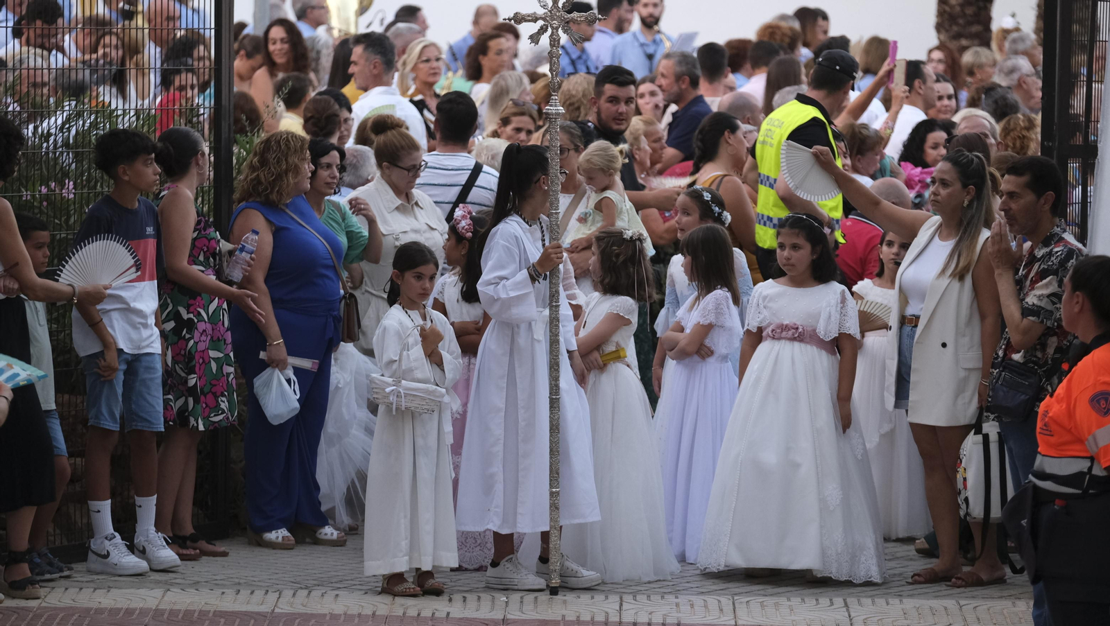 Procesión terrestre de la Virgen del Carmen en Aguadulce