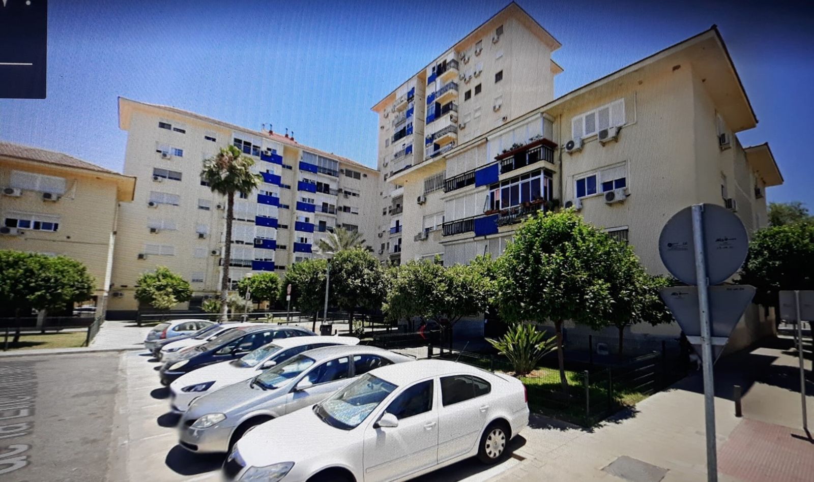 Bloques de la Plaza Encina del Rey que van a rehabilitarse.