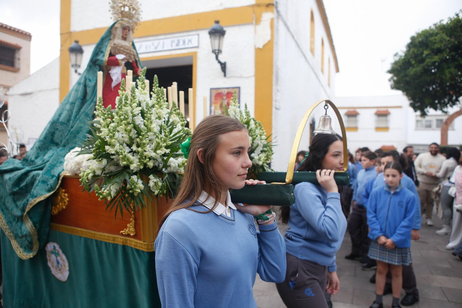 Fotos de la procesión infantil del colegio Nuestra Señora de los Milagros de Algeciras
