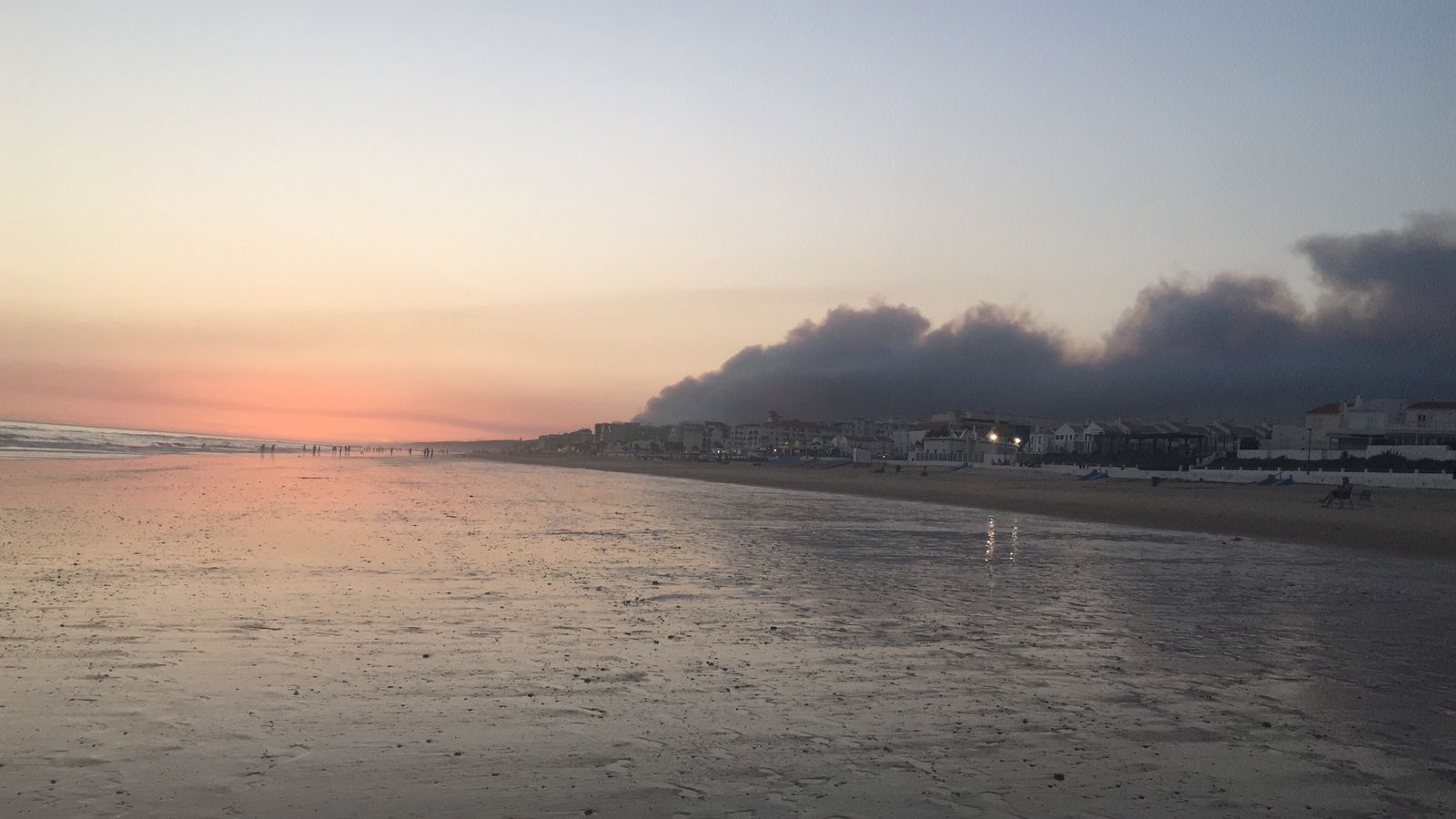 Matalascañasatrapados  en el paraíso