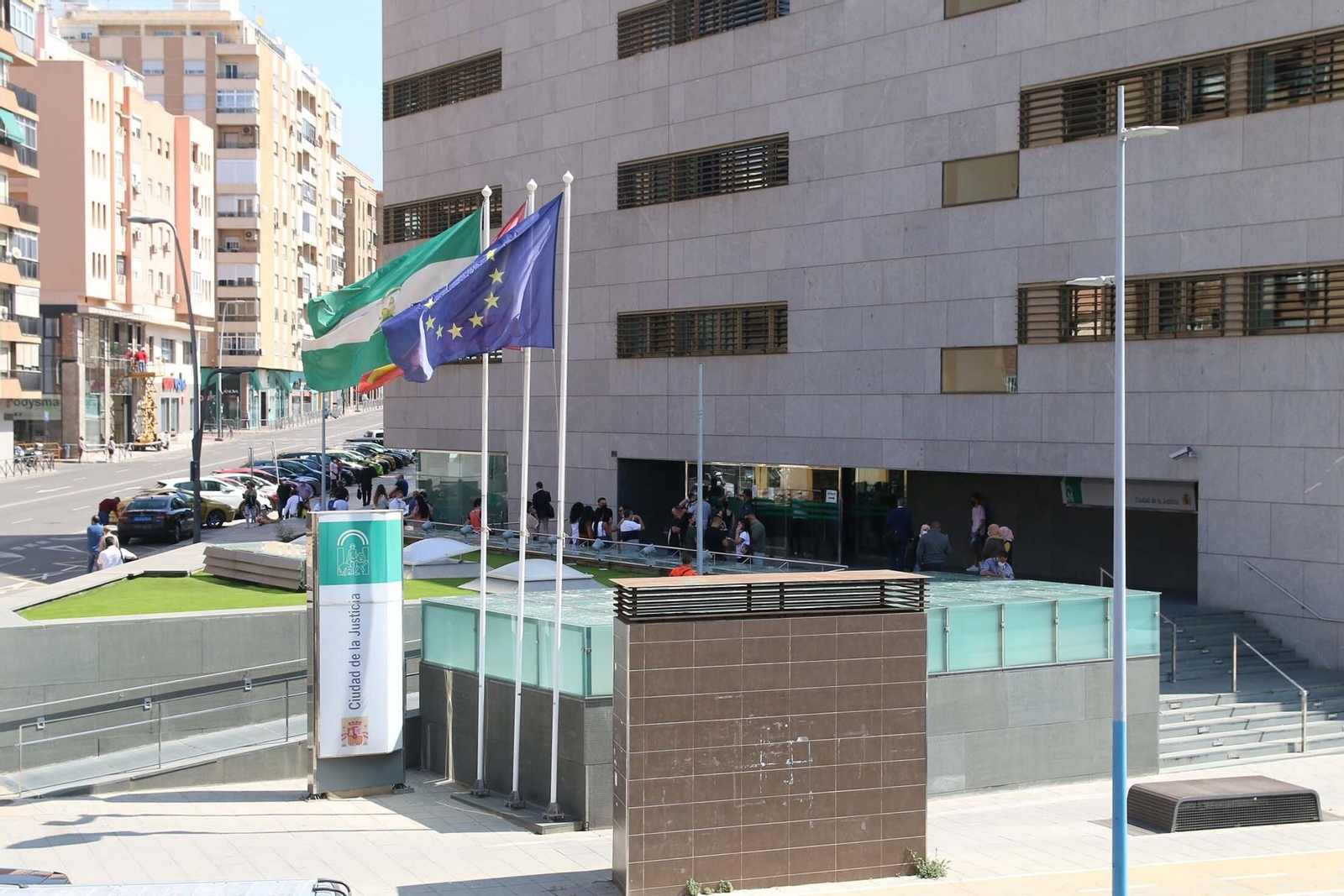 Colapso de los cuatro juzgados de lo contencioso administrativo por la implantación del nuevo software