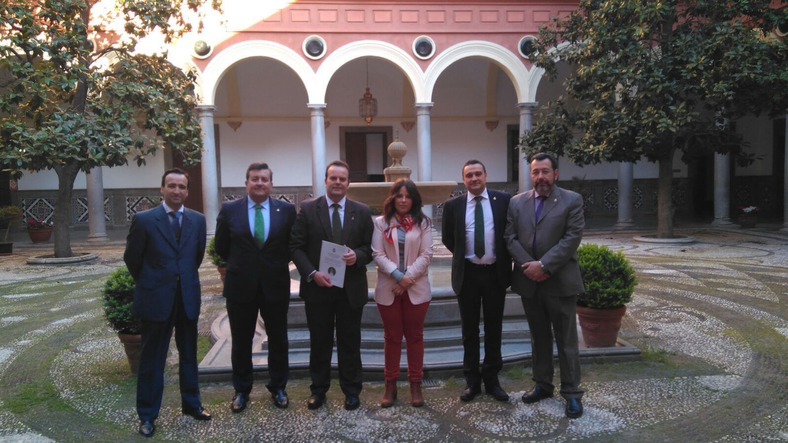 La Esperanza solicita la  medalla de oro de la ciudad