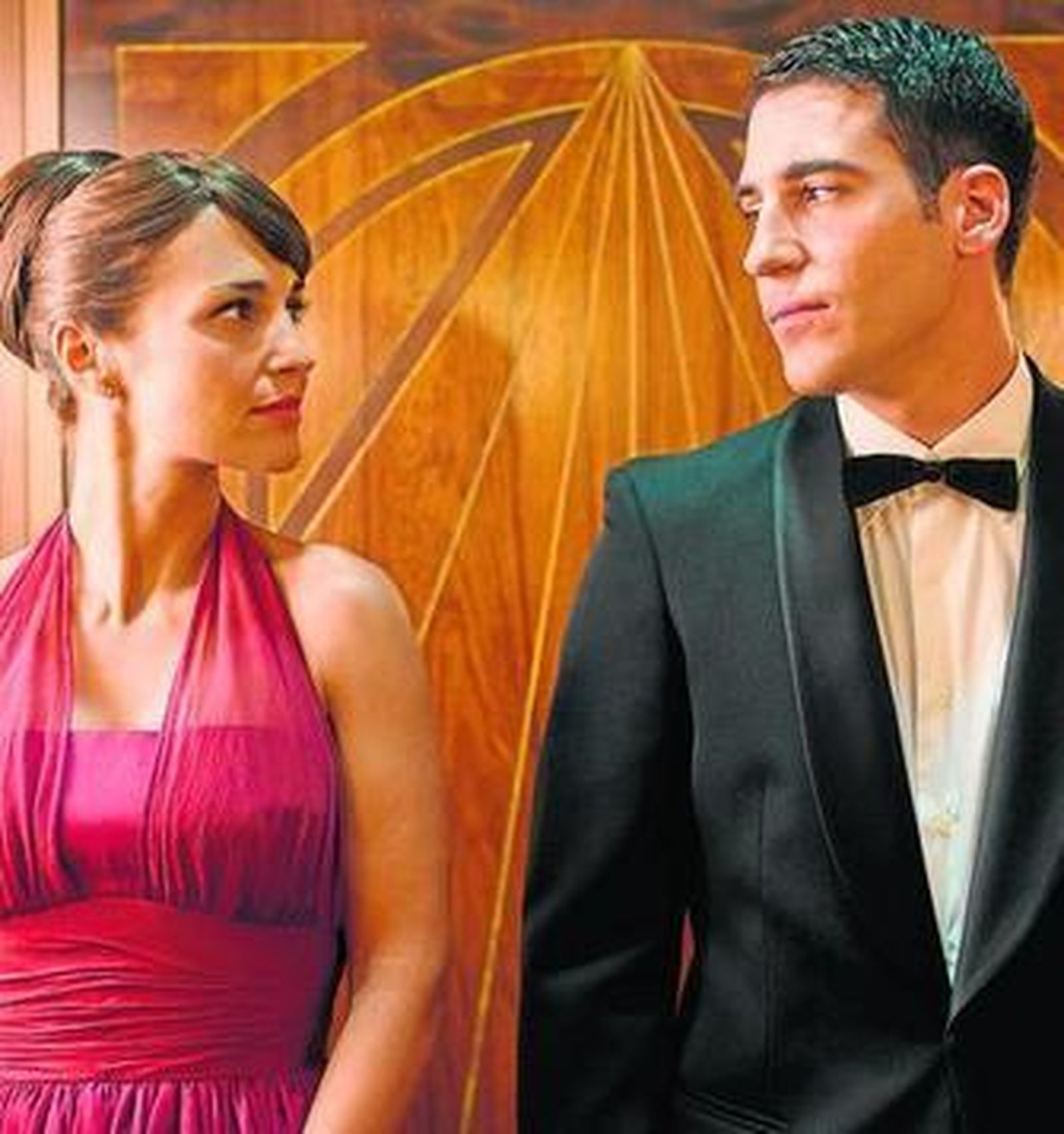 'Velvet', la serie de moda, regresa hoy con un especial