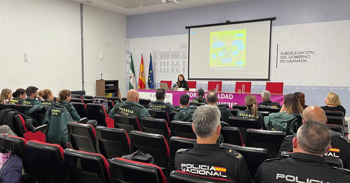 Los agentes de los cuerpos y fuerzas de seguridad del Estado debaten ...