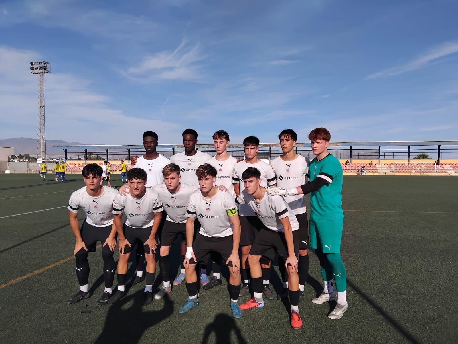 Once presentado por el conjunto cañaero en un encuentro de este curso.