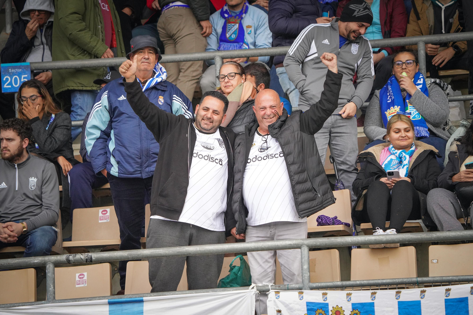Búscate en el partido del Xerez CD - Cabecense