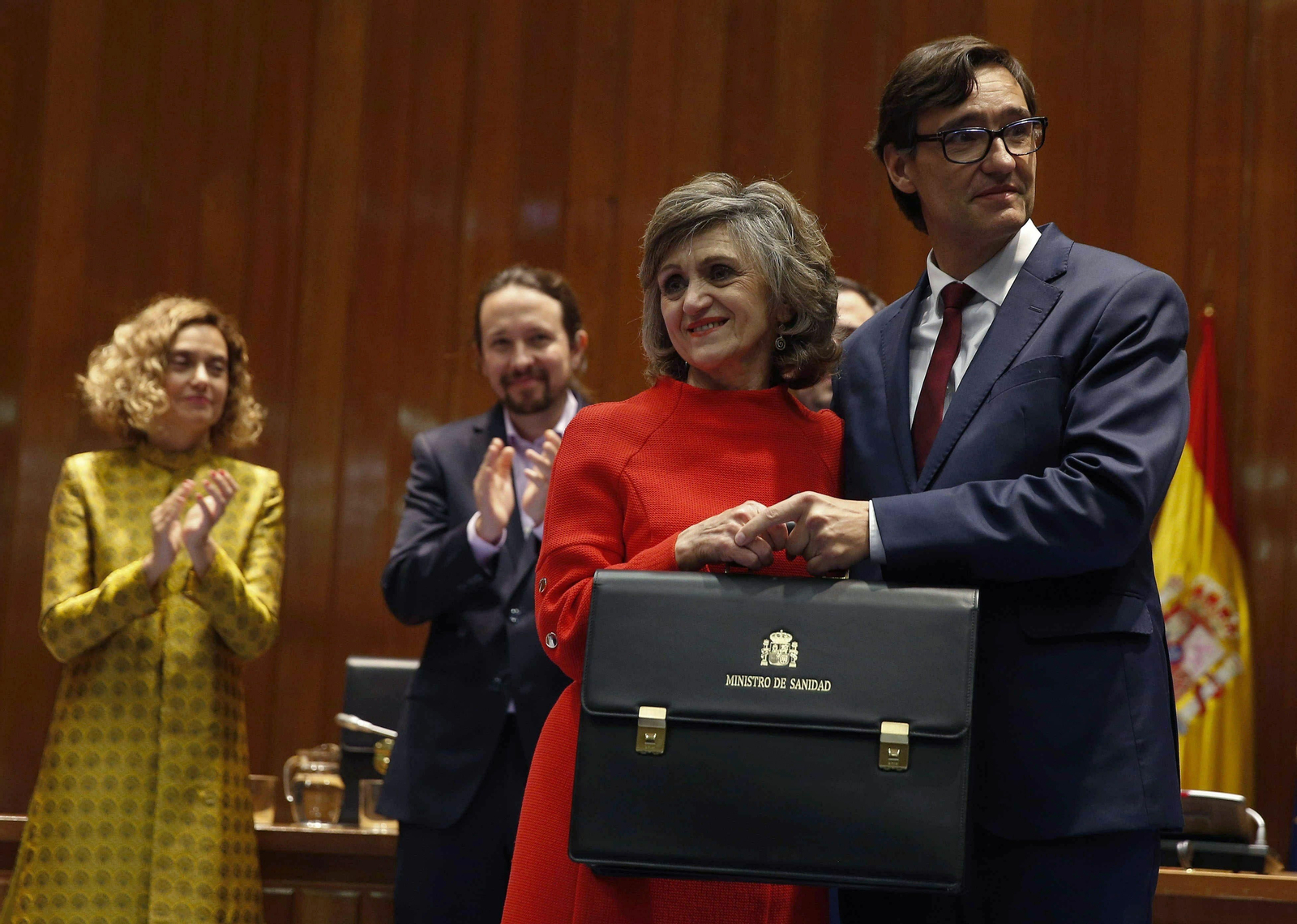 Los ministros reciben sus carteras