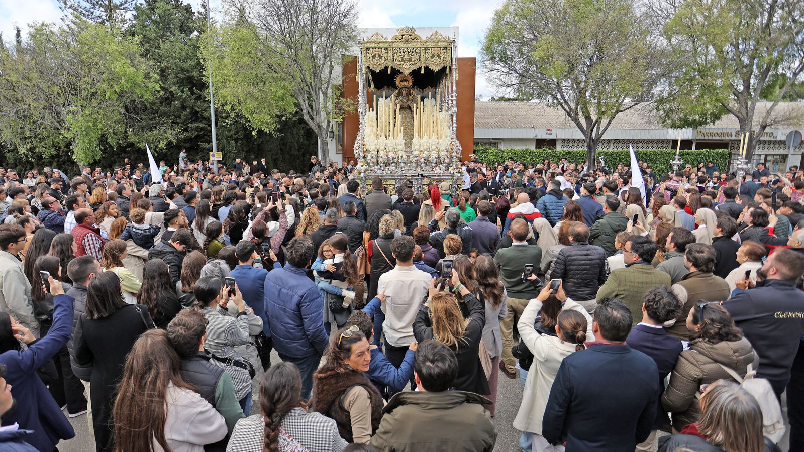 La Hermandad de la Clemencia de Jerez, en imágenes