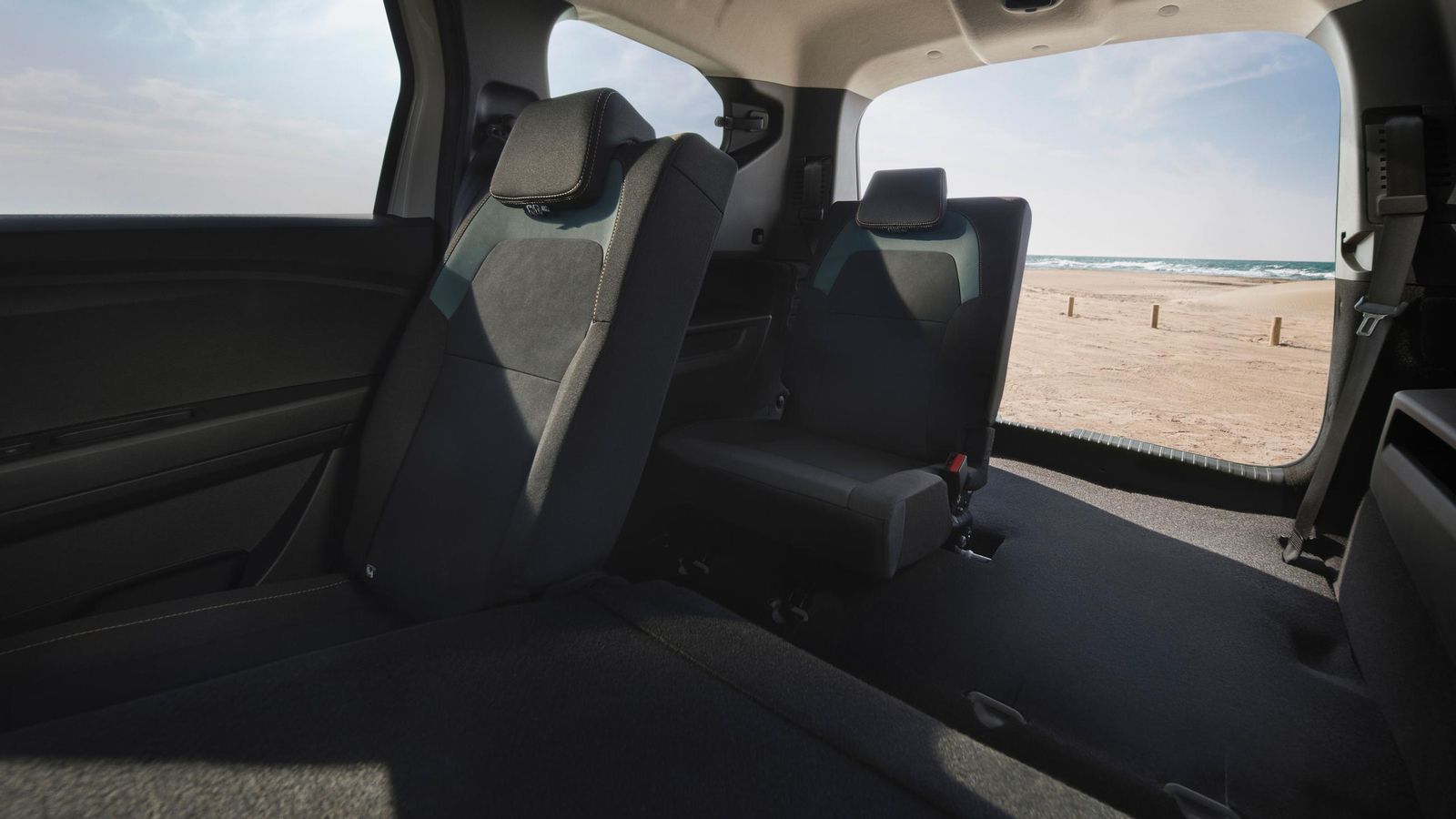 El Dacia Jogger mantiene variantes de cinco o siete plazas. Junto al Sandero Stepway, tendrá versión Hybrid 155.