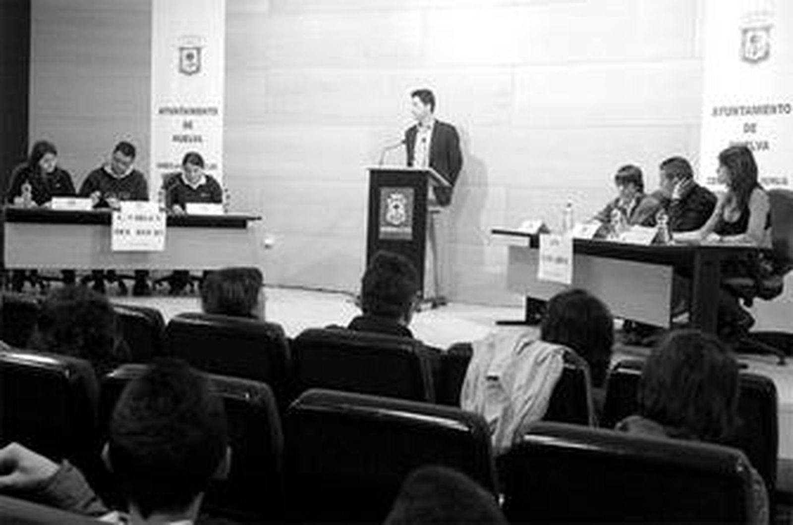 Los protagonistas del debate pertenecían a los centros Virgen del Rocío y Estuaria.