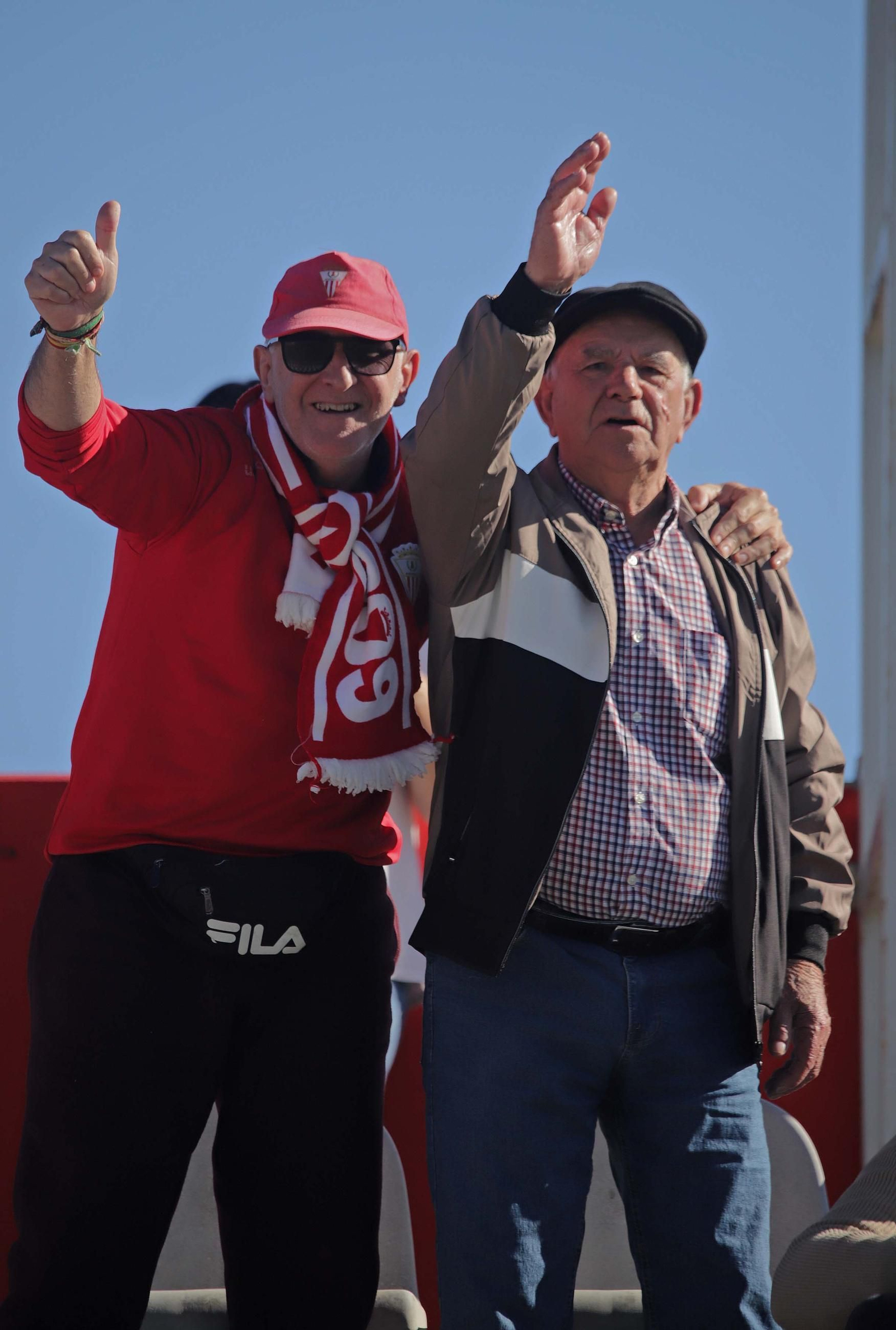 Búscate en el Nuevo Mirador durante el Algeciras - Atlético Madreliño de Primera Federación
