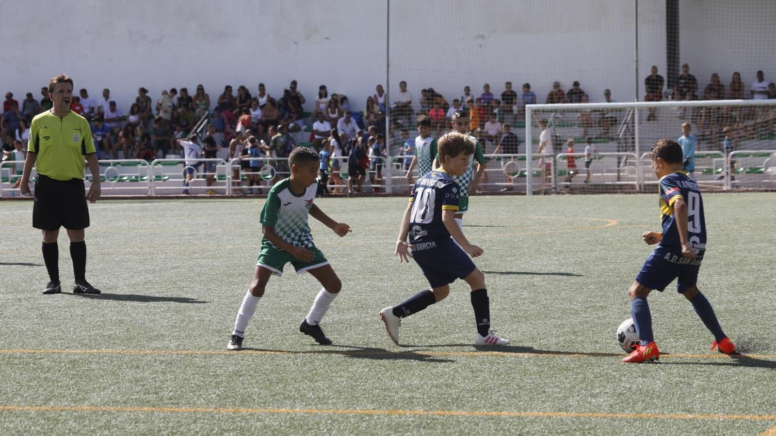 Las fotos del Torneo de alevines en el campo de Los Olivíllos en San Roque