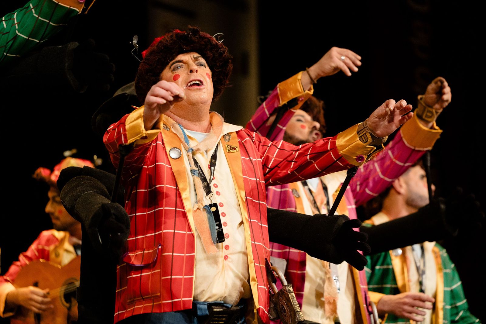 Búscate entre las mejores imágenes de la quinta sesión de cuartos de final del COAC 2026