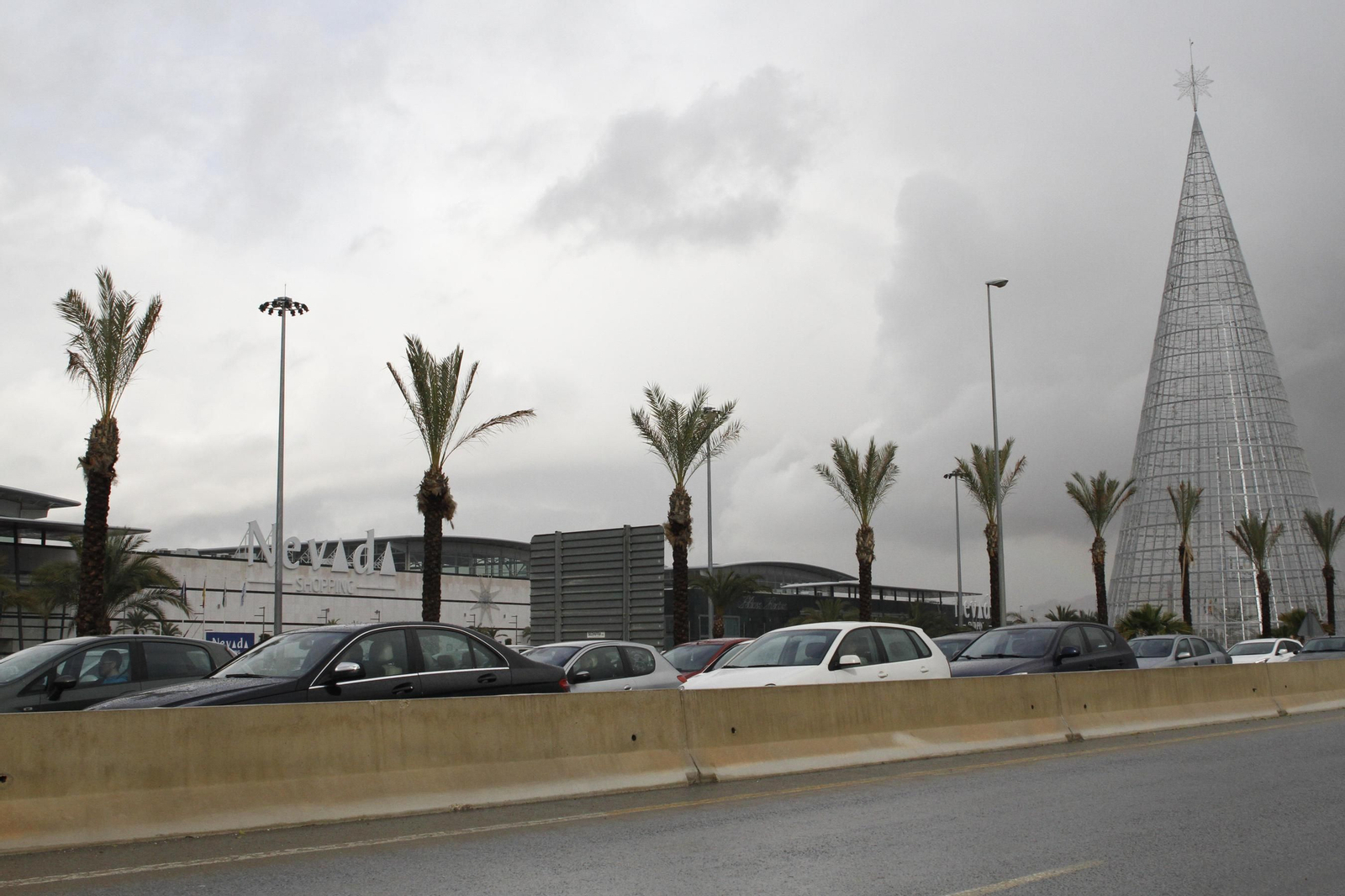 Multitudinaria apertura del Nevada