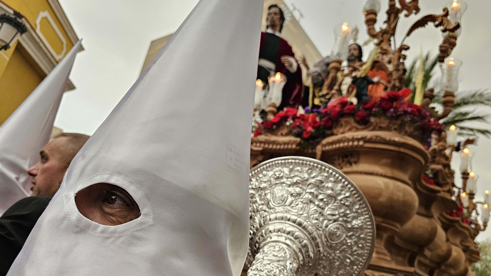 Fotos del Domingo de Ramos en La Línea: La Borriquita y Flagelación