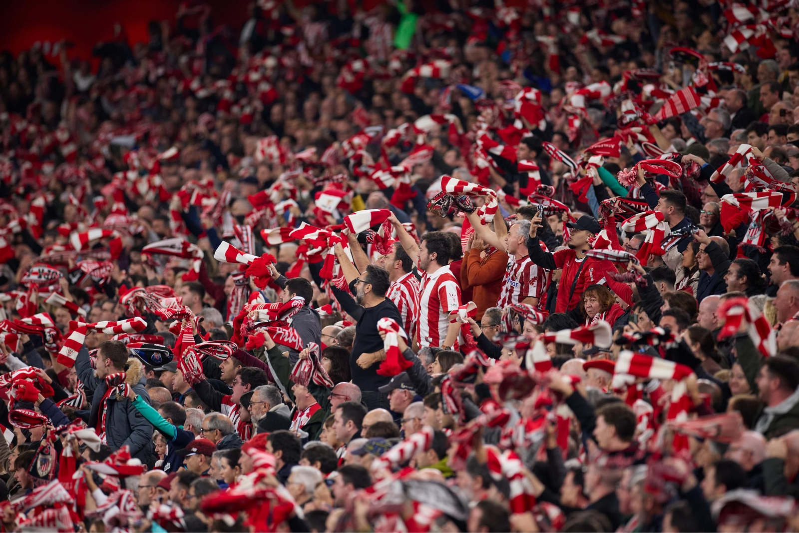 El Athletic Club-PSG, en imágenes