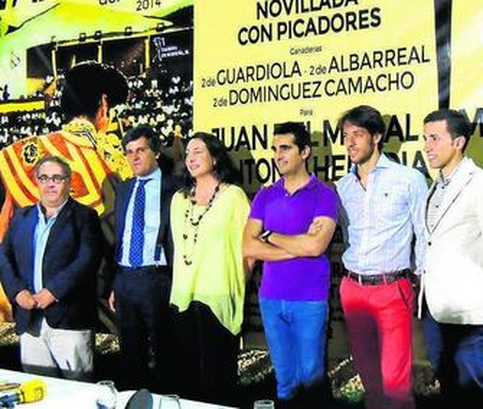 Imagen de uno de los momentos del acto de presentación de los carteles.