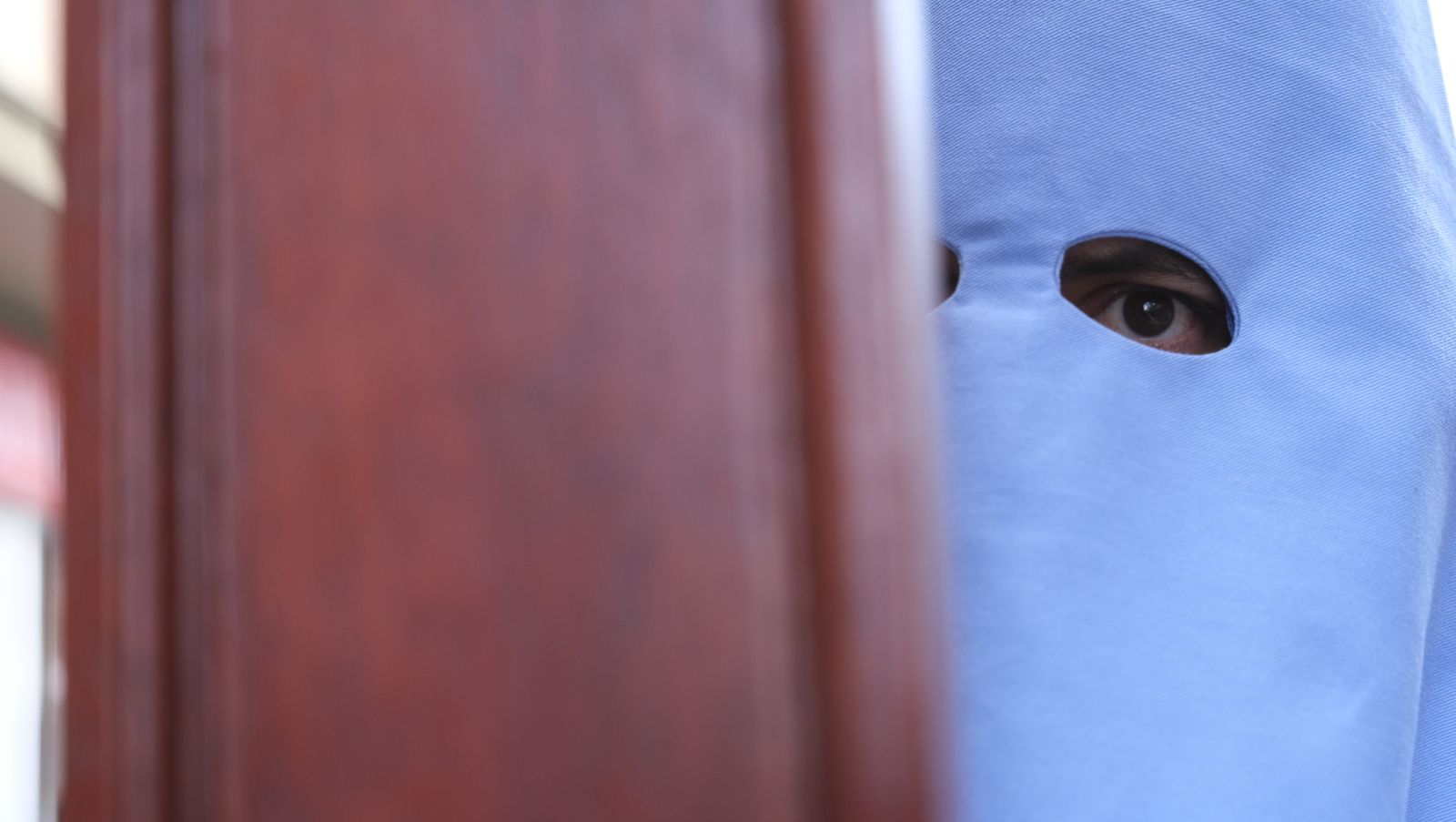 Procesión del Cristo del Amor en Almería, en imágenes