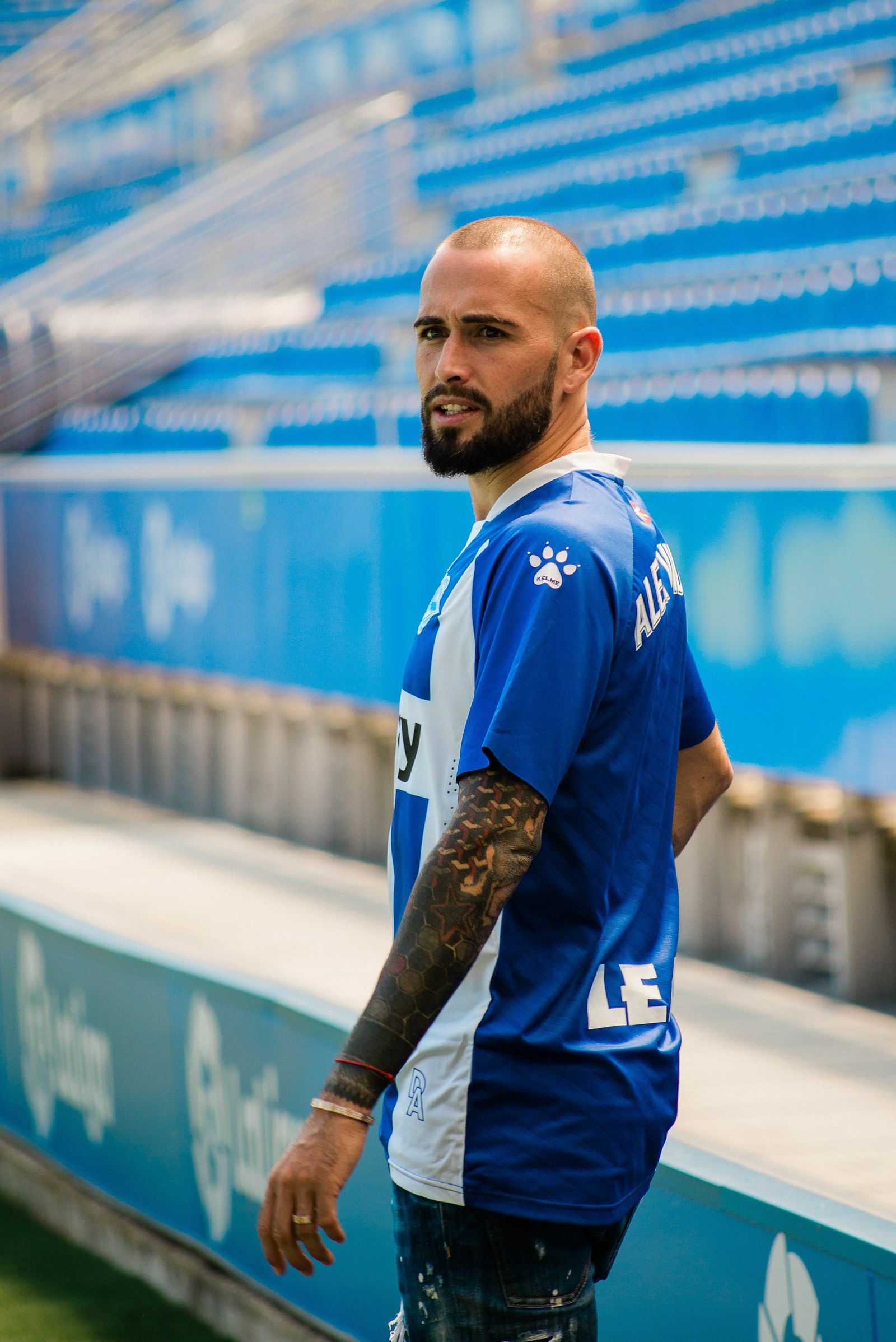 Aleix Vidal pisó Mendizorroza con la camiseta del Alavés.